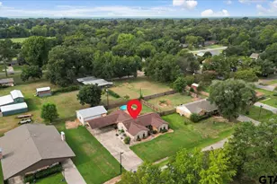 906 Zola St, Quitman, TX 75783 - Photo 12