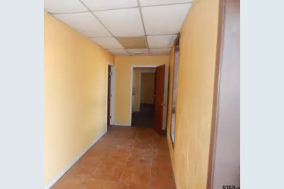 521 N Cypress St, Gilmer, TX 75644 - Photo 10