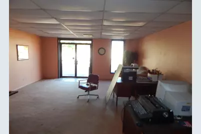 521 N Cypress St, Gilmer, TX 75644 - Photo 18