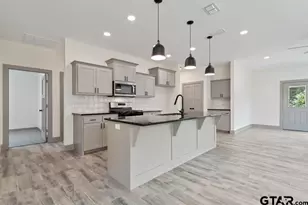 16326 Crossing Cir, Lindale, TX 75771 - Photo 12