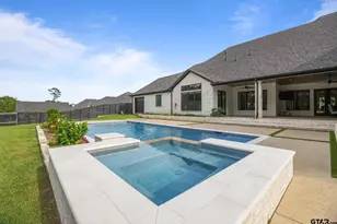 1533 Stafford Dr, Tyler, TX 75703 - Photo 2