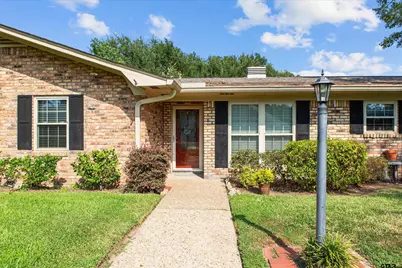 100 Holly Hill Ln., Bullard, TX 75757 - Photo 2