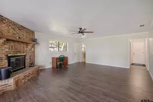 21743 South Shore Dr, Chandler, TX 75758 - Photo 10