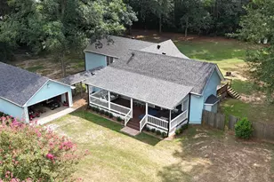 2217 Bass Hollow Cir, Jacksonville, TX 75766 - Photo 2