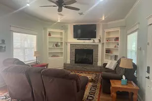 2217 Bass Hollow Cir, Jacksonville, TX 75766 - Photo 18