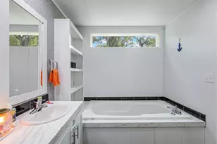 234 Red Robin Rd, Gun Barrel City, TX 75156 - Photo 8