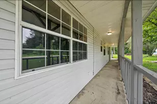 887 Janis Dr, Bullard, TX 75757 - Photo 2