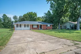 200 W Kansas, Van, TX 75790 - Photo 2