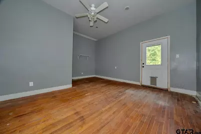 2071 W Point Tap Rd, Palestine, TX 75803 - Photo 20