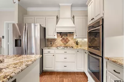 3312 Storey Lake Drive, Tyler, TX 75707 - Photo 12