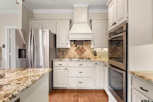 3312 Storey Lake Dr, Tyler, TX 75707 - Photo 12