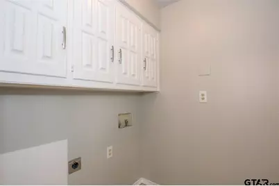 5825 Hollytree, Tyler, TX 75703 - Photo 16