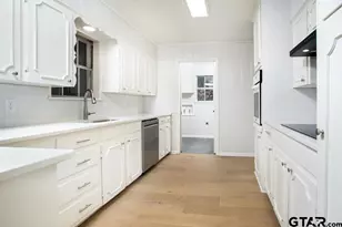 202 Ronnette Dr, Tyler, TX 75703 - Photo 22