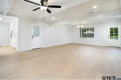 202 Ronnette Dr, Tyler, TX 75703 - Photo 16