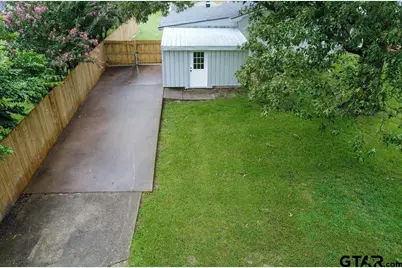 202 Ronnette Dr, Tyler, TX 75703 - Photo 10