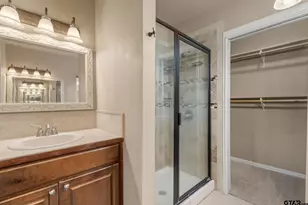 312 Circle Dr, Bogata, TX 75417 - Photo 18