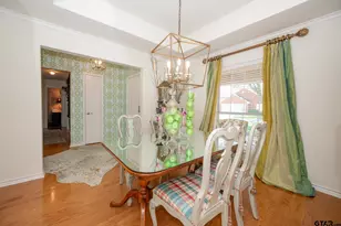 5401 Hollytree Dr, Tyler, TX 75703 - Photo 8