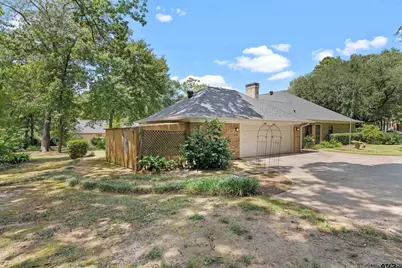 404 Moccasin Lane, Kilgore, TX 75662 - Photo 32