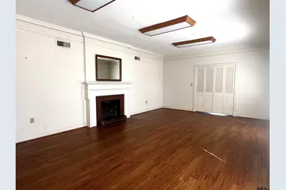 1721 N Pacific, Mineola, TX 75773 - Photo 2