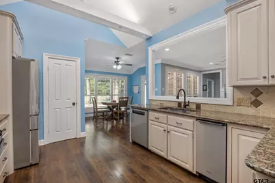 3202 Pebblebrook Cir, Tyler, TX 75707 - Photo 12