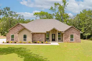 495 Lake Gladewater Rd, Gladewater, TX 75647 - Photo 1
