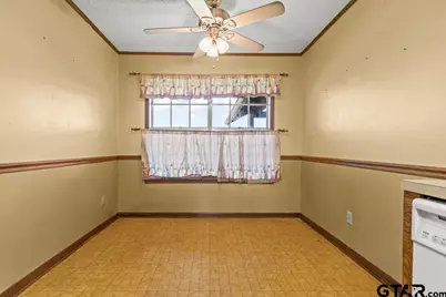 6404 Black Gum Rd, Gilmer, TX 75644 - Photo 16