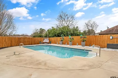 190 Dwight, Hawkins, TX 75765 - Photo 32