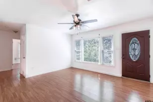 2216 Gish Ln, Tyler, TX 75701 - Photo 4