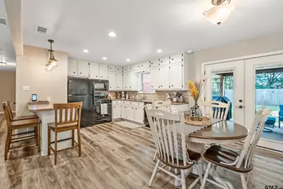 135 Short St, Rusk, TX 75785 - Photo 8