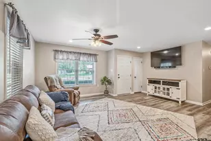 135 Short St, Rusk, TX 75785 - Photo 4