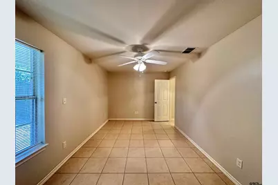 309/315 E Dodge St, Tyler, TX 75701 - Photo 12