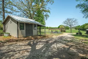 902 Vz County Rd 3710, Edgewood, TX 75117 - Photo 16