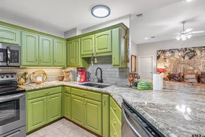 1820 Park Place, Mineola, TX 75773 - Photo 10