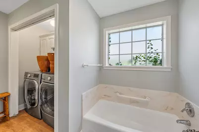 1820 Park Place, Mineola, TX 75773 - Photo 18