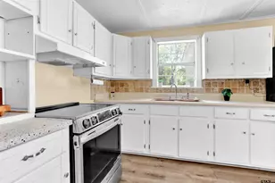 1706 & 1708 S Lake Harris Rd, White Oak, TX 75693 - Photo 10