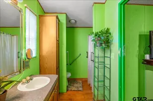 20030 Red Oak Dr, LaRue, TX 75770 - Photo 16