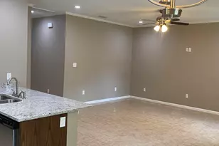 2125 N Emerson Ave, Tyler, TX 75702 - Photo 8