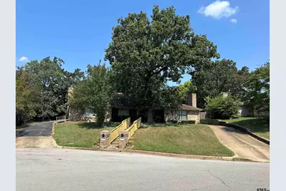 2108 Aberdeen Dr, Tyler, TX 75703 - Photo 4