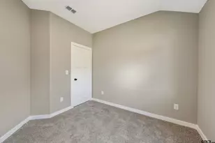 16418 Crossing Cir, Lindale, TX 75771 - Photo 16