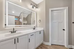 16418 Crossing Cir, Lindale, TX 75771 - Photo 12