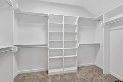 16418 Crossing Circle, Lindale, TX 75771 - Photo 14