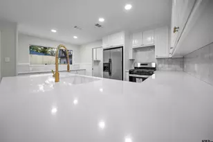 1807 Kimwood Ln, Tyler, TX 75703 - Photo 10