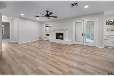 1807 Kimwood Ln, Tyler, TX 75703 - Photo 2