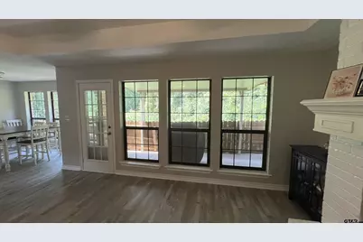317 Amberwood Circle, Tyler, TX 75701 - Photo 4