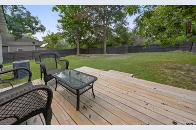 105 Holcomb, Frankston, TX 75763 - Photo 14