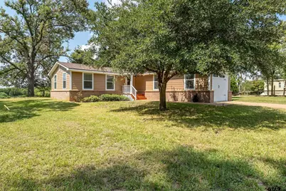489 Miller St, Frankston, TX 75763 - Photo 2