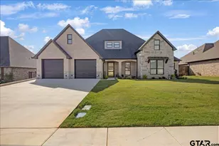 136 Heritage, Bullard, TX 75757 - Photo 2