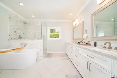 219 Hunters Cir, Longview, TX 75605 - Photo 18