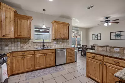 708 Jaxon Drive, Whitehouse, TX 75791 - Photo 12