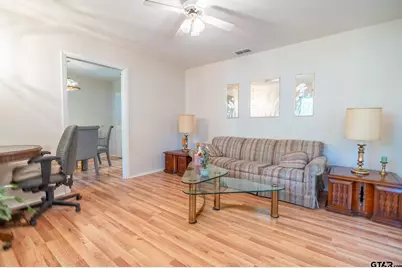 1720 Kimwood Ln, Tyler, TX 75703 - Photo 10